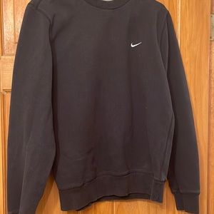Unisex black nike swoosh crew neck